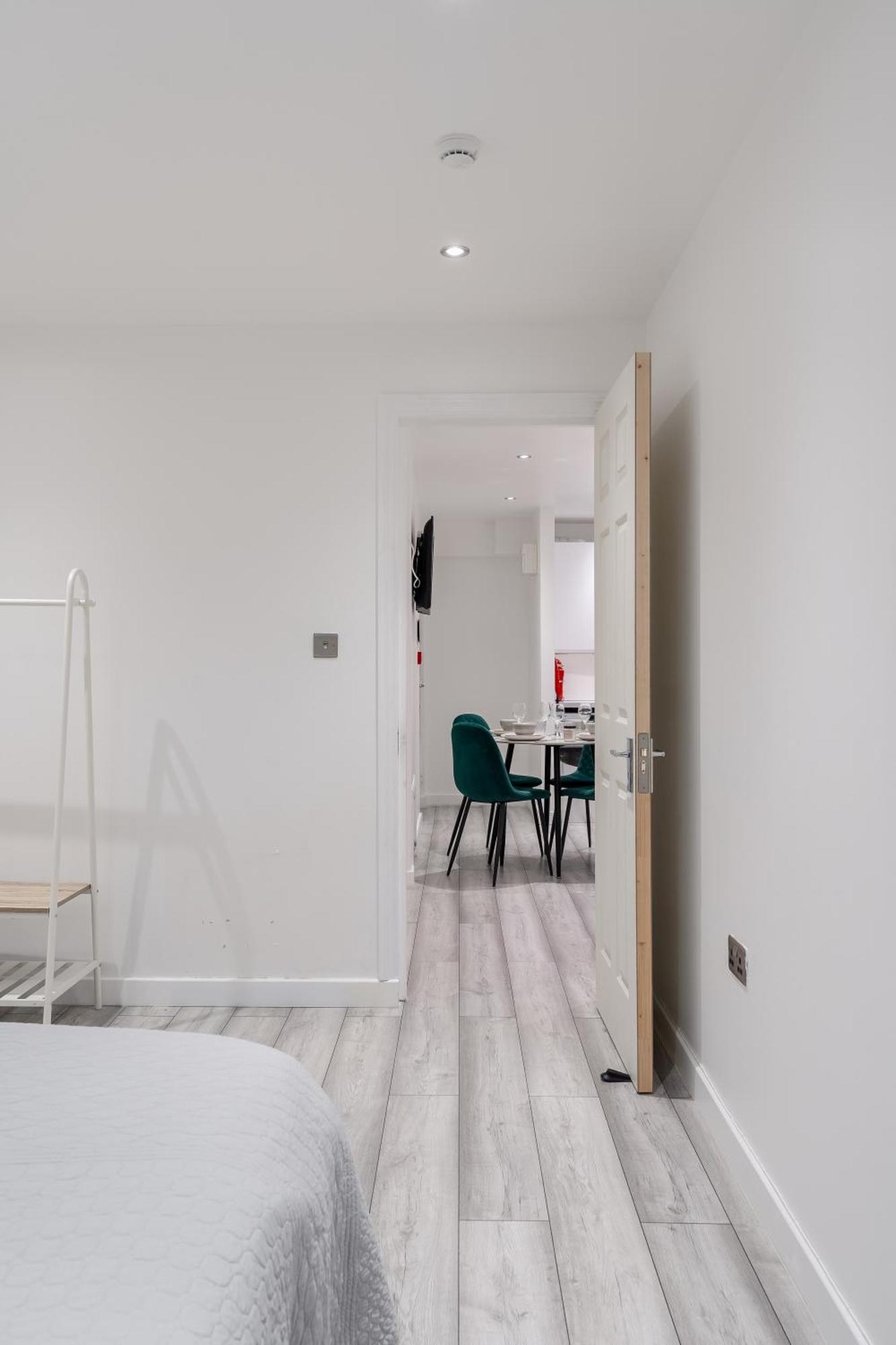 Beautiful Flat Near Central London - Entire Flat - Equipped Kitchen - Private Bathroom Exterior foto