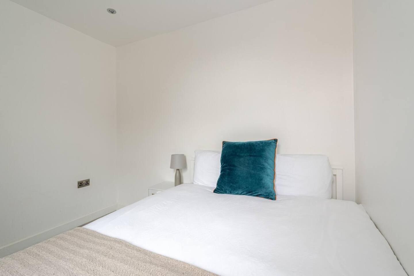Beautiful Flat Near Central London - Entire Flat - Equipped Kitchen - Private Bathroom Exterior foto