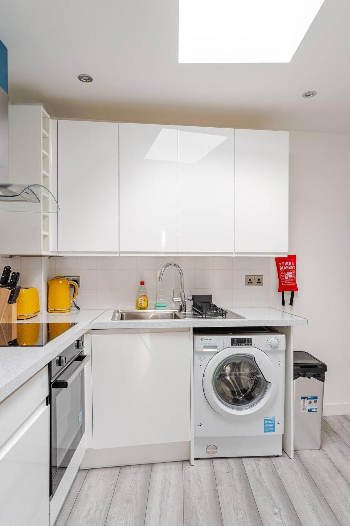 Beautiful Flat Near Central London - Entire Flat - Equipped Kitchen - Private Bathroom Exterior foto